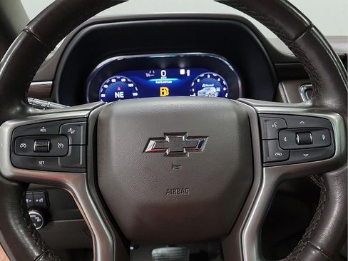 Used 2022 Chevrolet Tahoe Z71 AWD/4WD image 17
