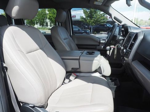 Used 2018 Ford F150 XLT AWD/4WD image 21