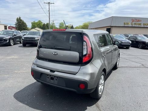 Used 2017 Kia Soul image 6