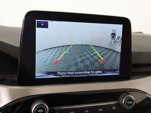 Used 2020 Ford Escape SEL image 6