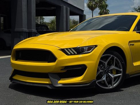 Used 2017 Ford Mustang Shelby GT350 RWD image 3