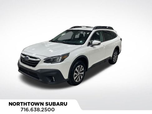 Used 2022 Subaru Outback Premium image 6