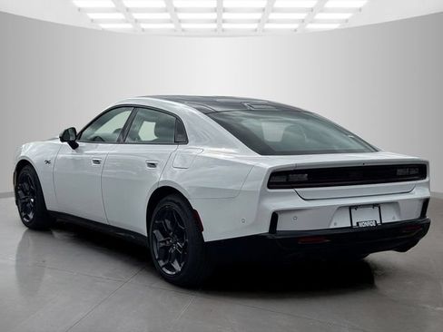 New 2026 Dodge Charger R/T AWD/4WD image 5
