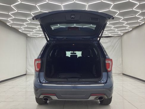 Used 2018 Ford Explorer XLT w/ Equipment Group 201A image 46