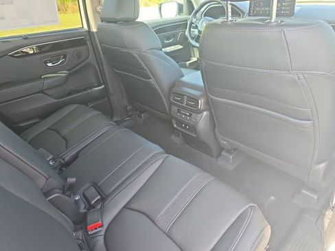New 2026 Honda Pilot EX-L image 11