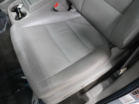 Used 2011 Honda Odyssey EX-L image 11