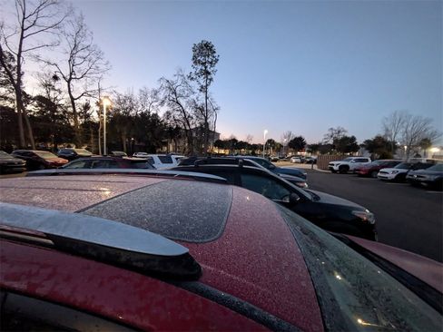 Used 2015 Toyota RAV4 Limited image 11