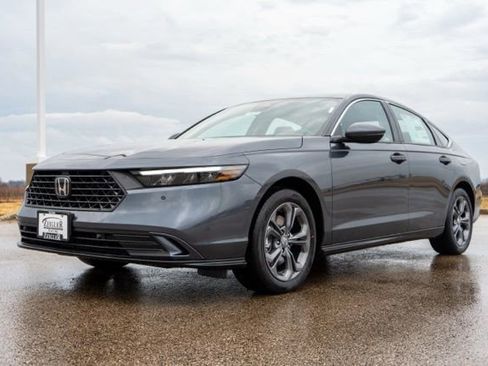 New 2026 Honda Accord EX-L image 3