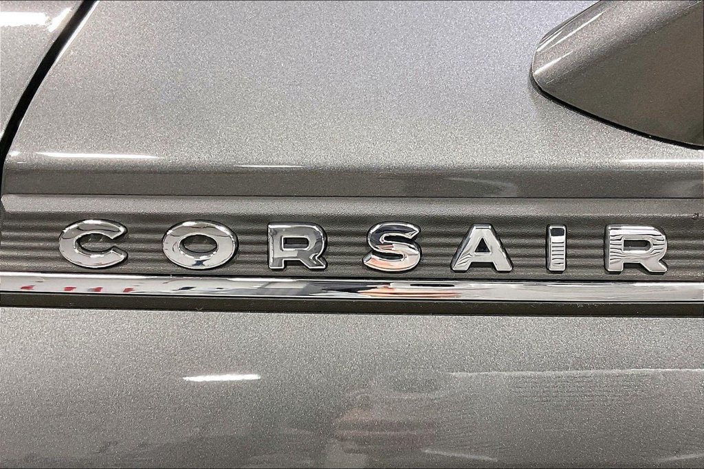 Used 2022 Lincoln Corsair AWD w/ Premium Package image 25
