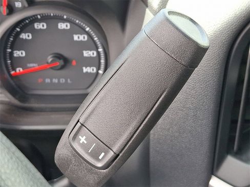 New 2026 Chevrolet Silverado 1500 W/T image 6