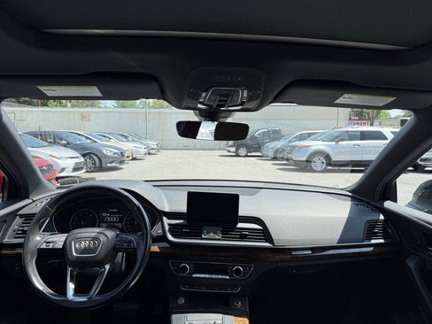 Used 2018 Audi Q5 2.0T Premium Plus AWD/4WD image 14