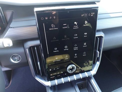 New 2025 GMC Acadia AT4 w/ Luxury Package AWD/4WD image 22