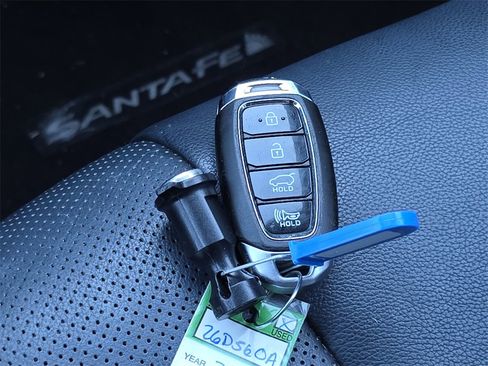 Used 2019 Hyundai Santa Fe AWD image 39