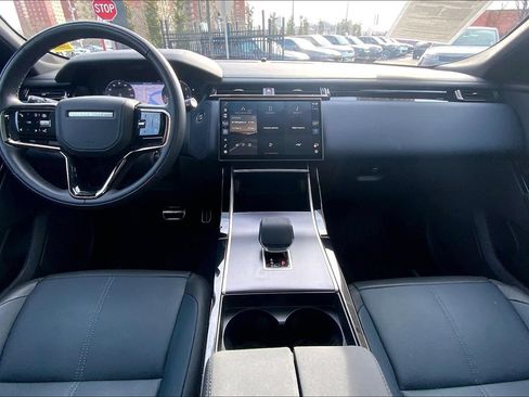 Certified 2026 Land Rover Range Rover Velar Dynamic SE AWD/4WD image 15