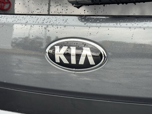 Used 2020 Kia Soul LX image 40