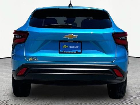 New 2026 Chevrolet Trax LS FWD image 5