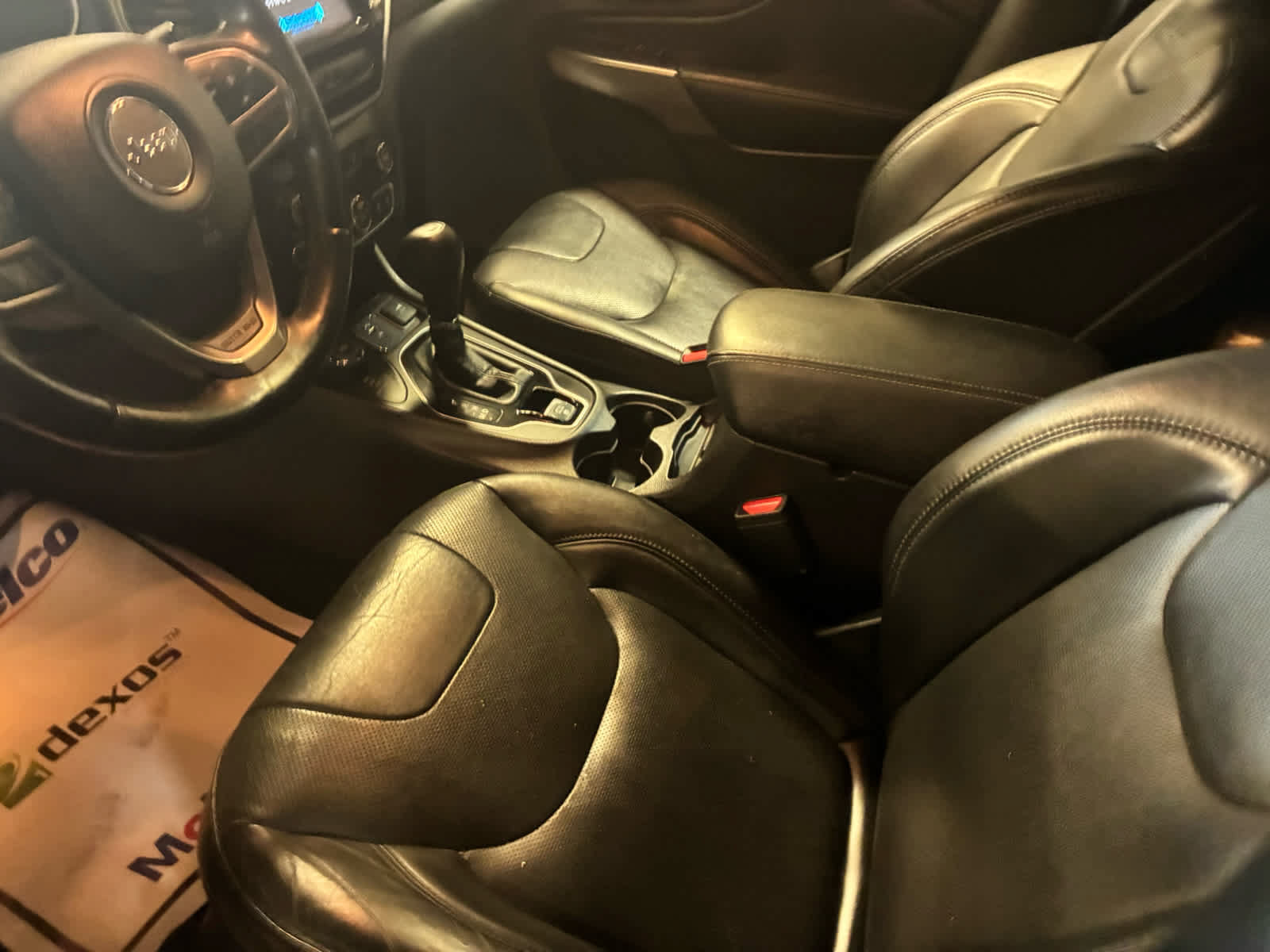 Used 2019 Jeep Cherokee Limited AWD/4WD image 5
