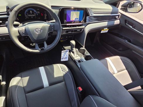 New 2026 Toyota Camry SE FWD image 8