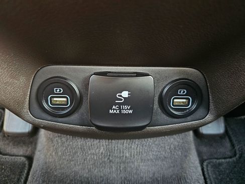 Used 2022 Hyundai Santa Fe Limited image 15