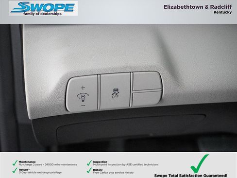 Certified 2025 Hyundai Elantra Limited image 15