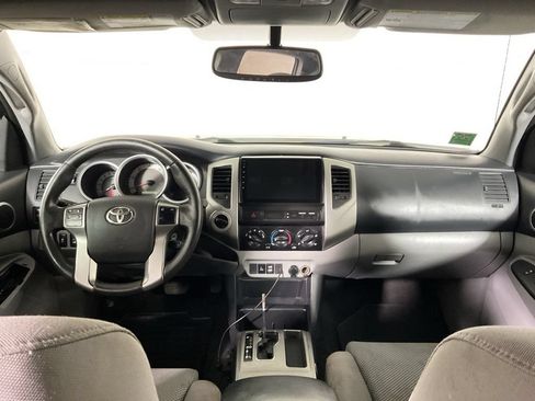 Used 2012 Toyota Tacoma 4x4 Double Cab w/ TRD Off-Road Pkg image 17