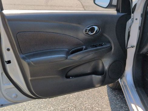 Used 2018 Nissan Versa SV w/ SV Special Edition Package FWD image 29