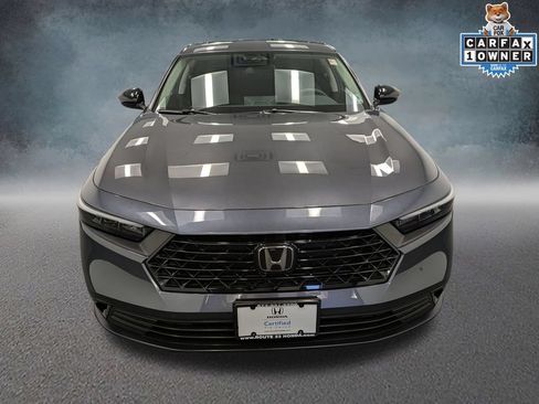 Certified 2025 Honda Accord SE image 2