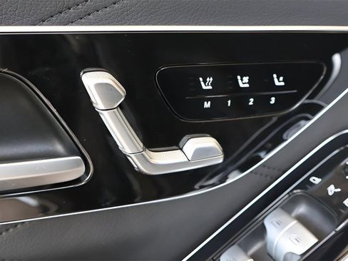Used 2025 Mercedes-Benz S 63 AMG S image 10