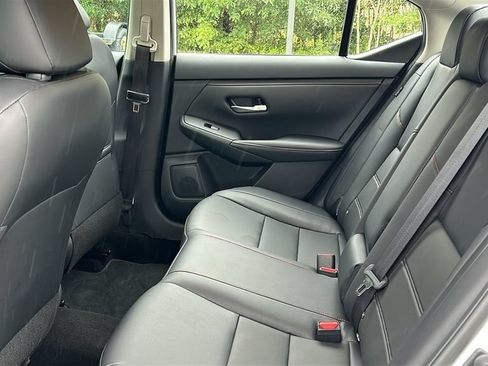 Used 2024 Nissan Sentra SR w/ SR Premium Package FWD image 25