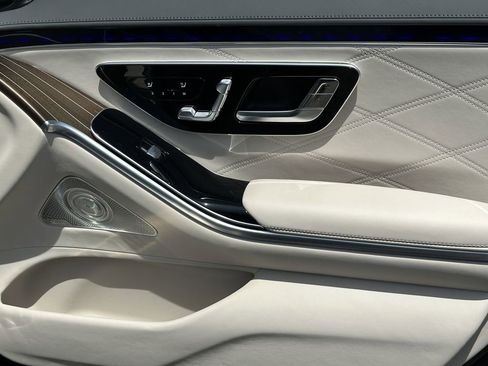 New 2025 Mercedes-Benz S 63 AMG S image 16