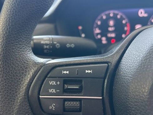 Used 2023 Honda Accord EX image 6