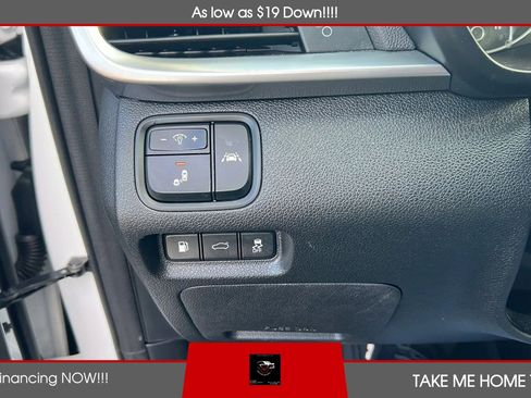 Used 2020 Kia Optima EX image 18