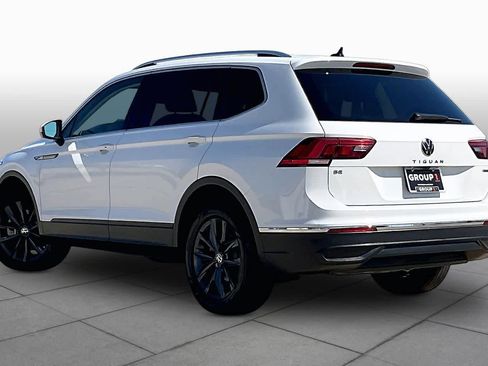 Used 2024 Volkswagen Tiguan SE AWD/4WD image 24