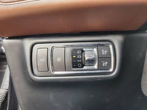 Used 2020 Lincoln Aviator Reserve w/ Equipment Group 201A AWD/4WD image 21