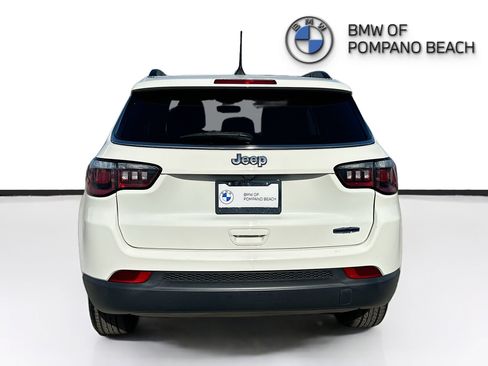 Used 2018 Jeep Compass Latitude w/ Popular Equipment Group image 6