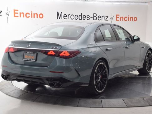 Used 2025 Mercedes-Benz E 53 AMG e 4MATIC Sedan image 5