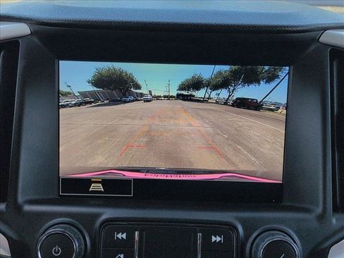 Used 2024 GMC Terrain SLT FWD image 12
