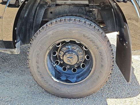 New 2025 RAM 3500 Limited AWD/4WD image 5