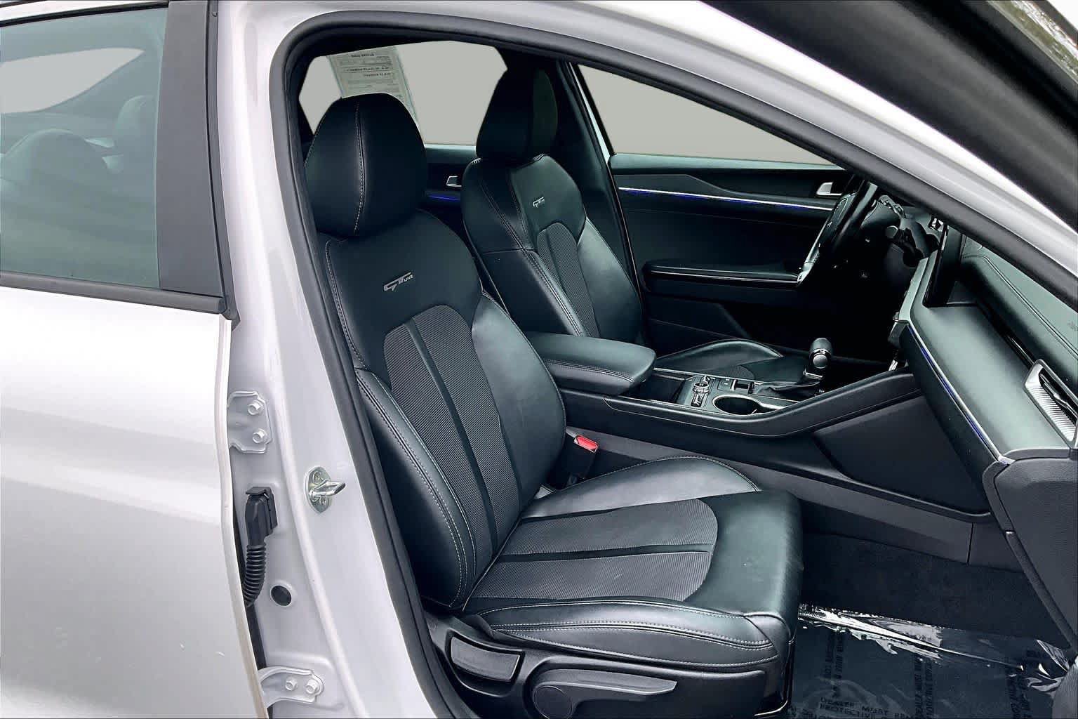Used 2022 Kia K5 GT-Line AWD/4WD image 9