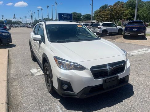 Used 2020 Subaru Crosstrek 2.0i Premium AWD/4WD image 2