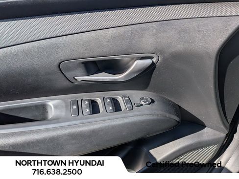 Certified 2024 Hyundai Tucson SE image 28