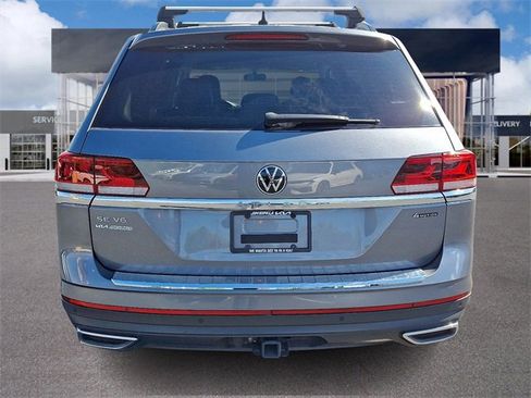 Used 2023 Volkswagen Atlas SE image 5