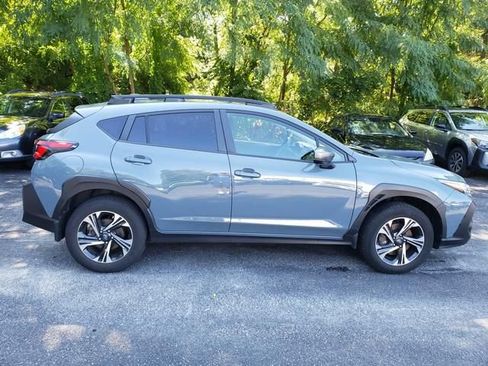 Used 2024 Subaru Crosstrek 2.0i Premium w/ Popular Package #4 AWD/4WD image 2