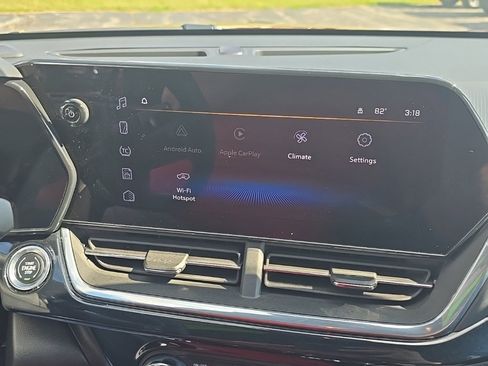 Certified 2024 Chevrolet Trax RS w/ Driver Confidence Package image 24