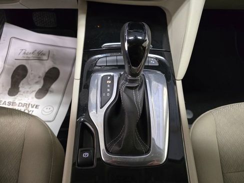 Used 2018 Buick Regal Preferred w/ Sights and Sounds Package image 23