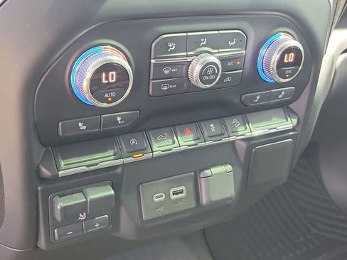 Used 2021 GMC Sierra 1500 Elevation w/ X31 Off-Road Package AWD/4WD image 36