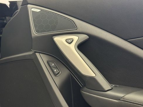 Used 2019 Chevrolet Corvette Z06 w/ Battery Protection Package image 32