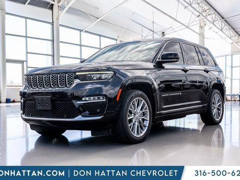Used 2022 Jeep Grand Cherokee Summit AWD/4WD image 1