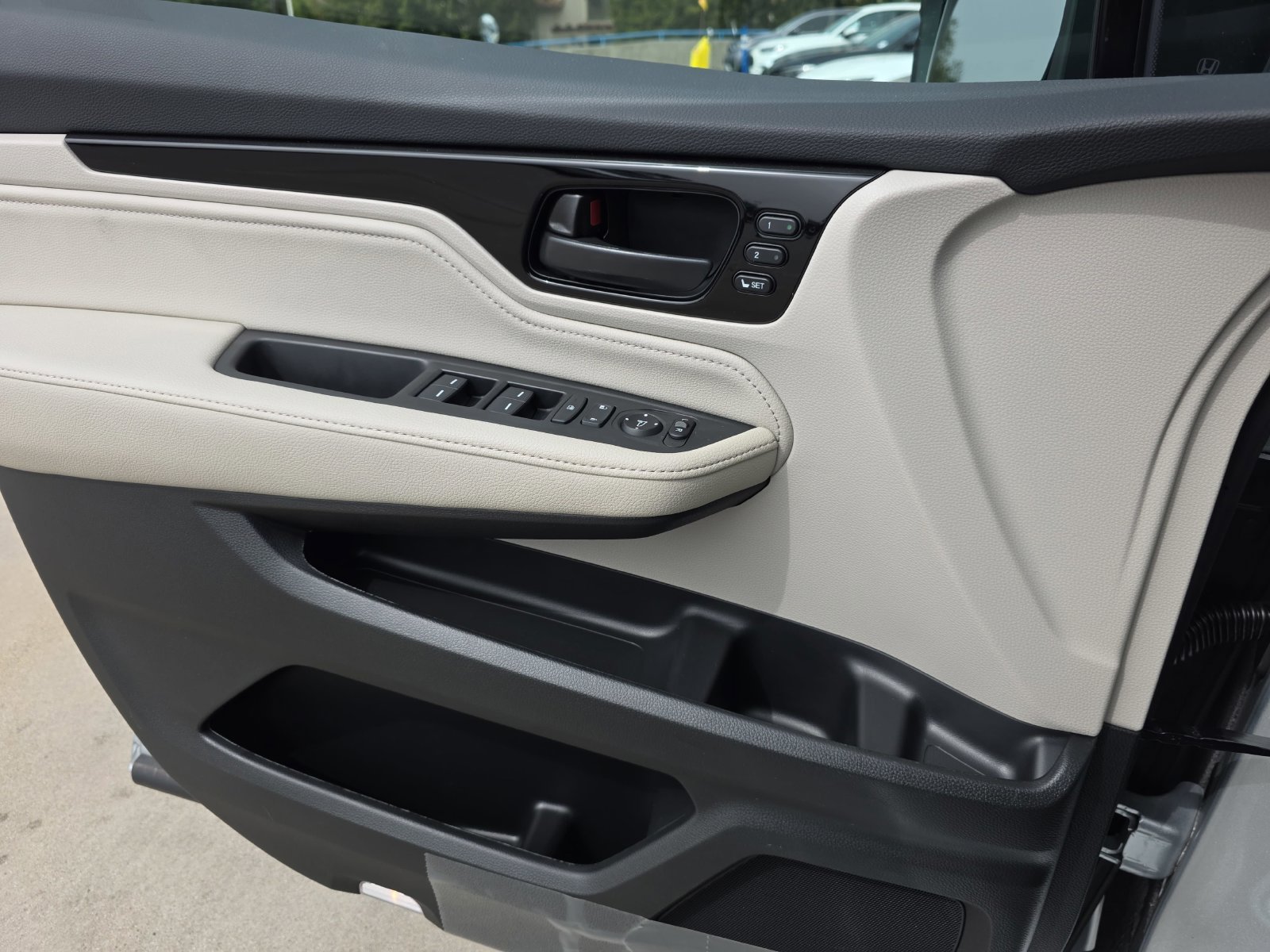 New 2026 Honda Odyssey Touring image 27