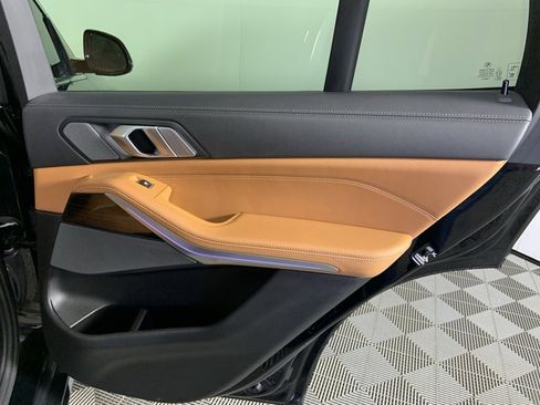 Used 2019 BMW X5 xDrive40i w/ Convenience Package image 27